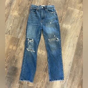 Abercrombie & Fitch The Ankle Straight Ultra High Rise Curve Love Jeans